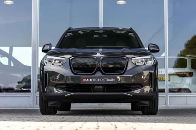 BMW iX3 (2021) thumbnail 4