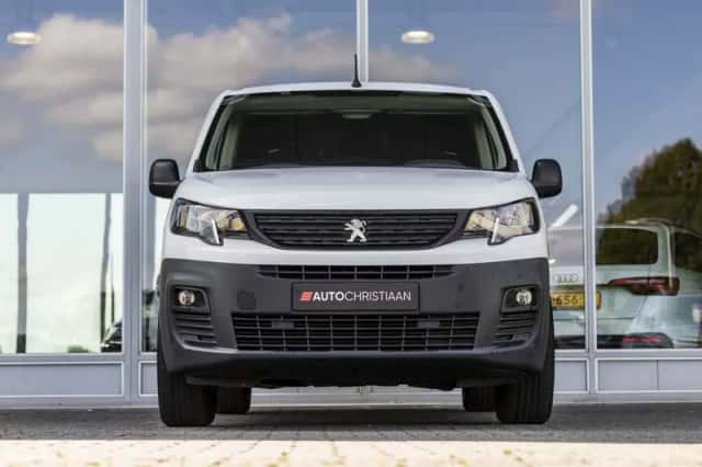 Peugeot Partner (2021) thumbnail 4