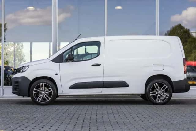 Peugeot Partner (2021) thumbnail 6