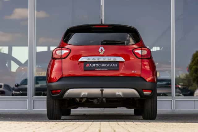 Renault Captur (2016) thumbnail 5