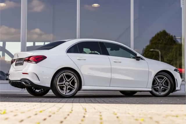 Mercedes-Benz A-Klasse (2020) thumbnail 3