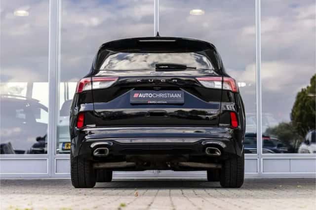 Ford Kuga (2021) thumbnail 5