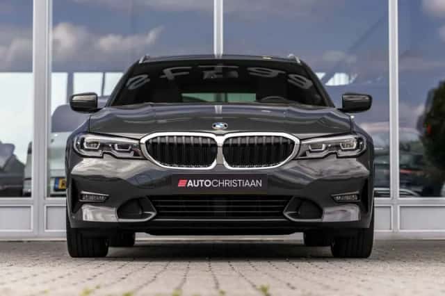 BMW 3-Serie (2021) thumbnail 4