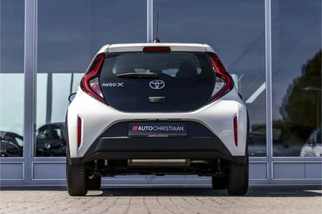 Toyota Aygo X (2023) thumbnail 5