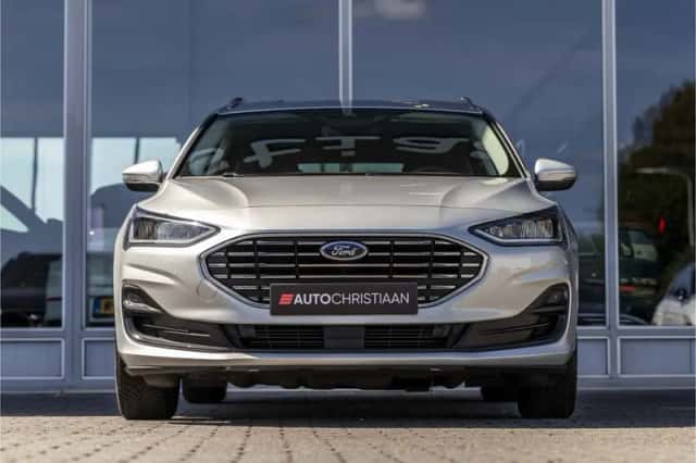Ford Focus (2024) thumbnail 4