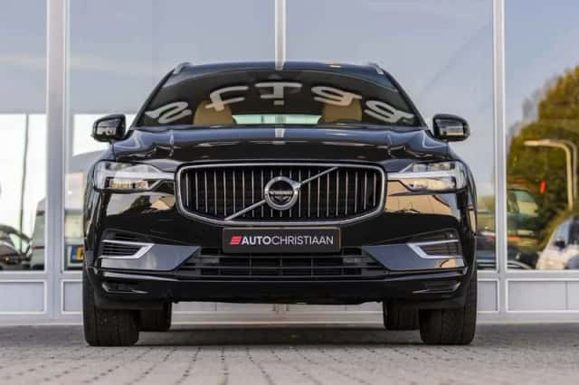 Volvo XC60 (2020) thumbnail 4