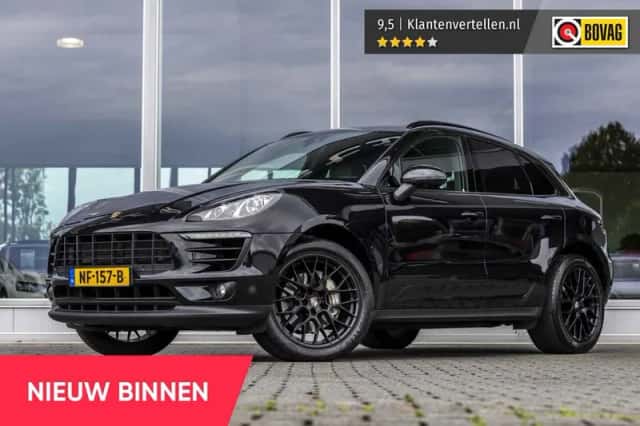 Porsche Macan (2017) thumbnail 1