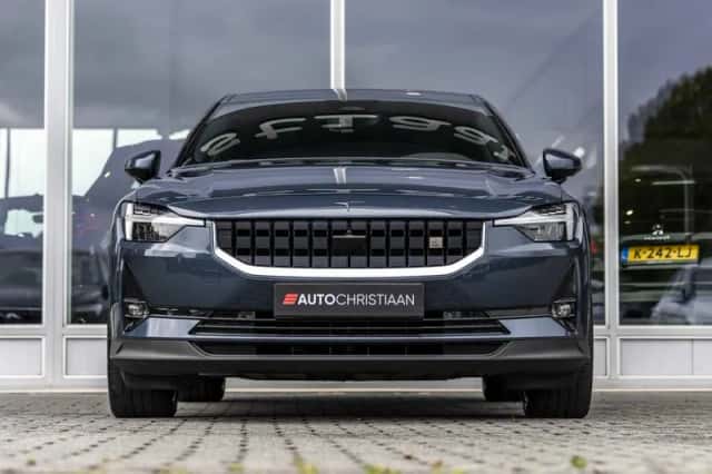 Polestar 2 (2023) thumbnail 4