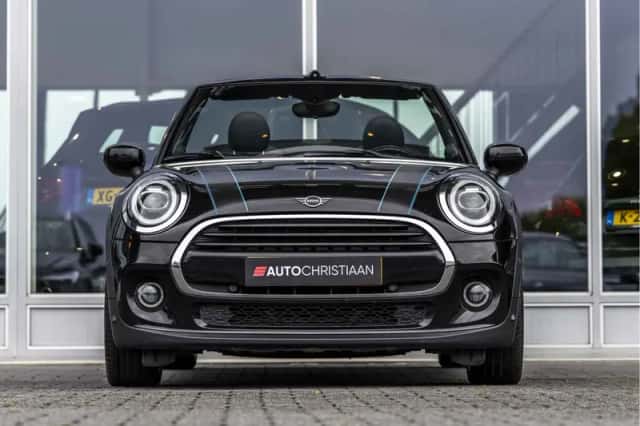 MINI Cooper (2021) thumbnail 4