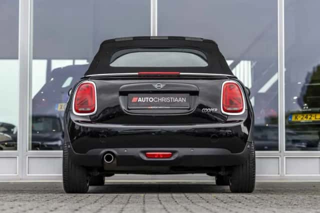 MINI Cooper (2021) thumbnail 5