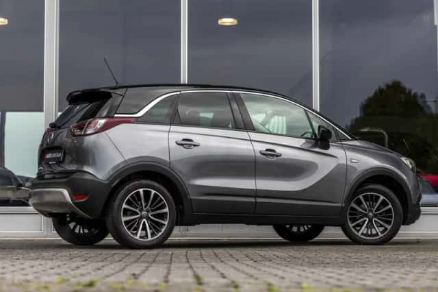 Opel Crossland X (2018) thumbnail 3