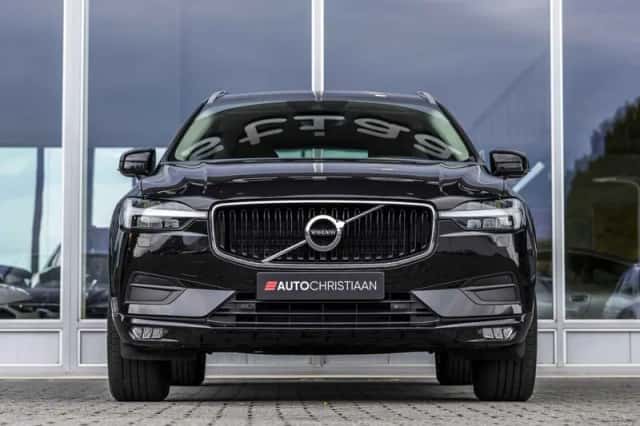 Volvo XC60 (2021) thumbnail 4