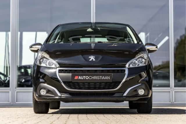 Peugeot 208 (2017) thumbnail 3