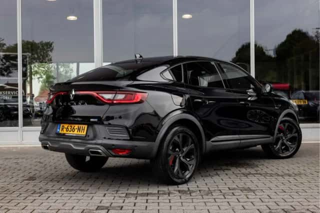 Renault Arkana (2022) thumbnail 3