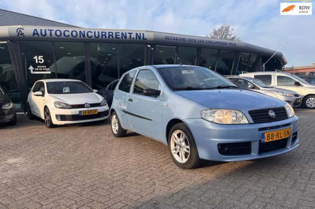 Fiat Punto (2005) thumbnail 1