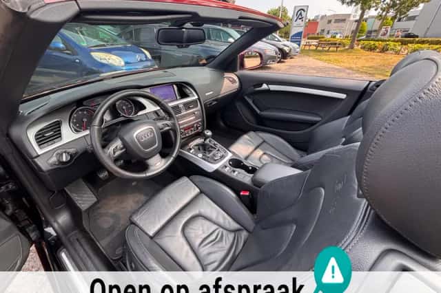 Audi A5 (2010) thumbnail 2