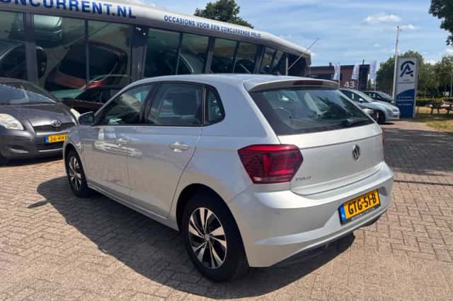 Volkswagen Polo (2017) thumbnail 3