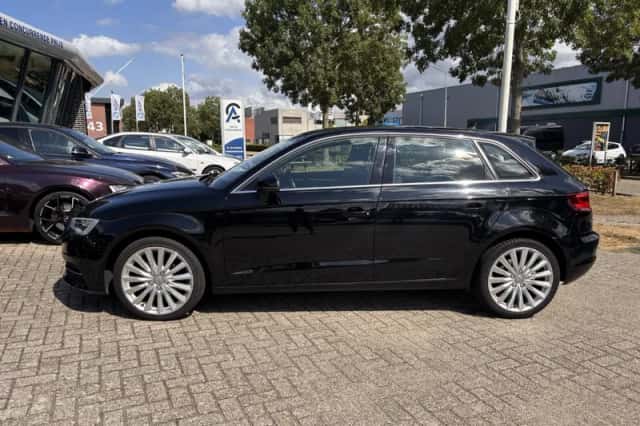 Audi A3 (2014) thumbnail 6