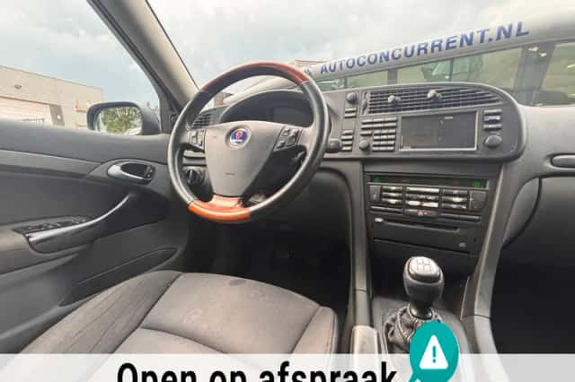 Saab 9-3 (2004) thumbnail 2