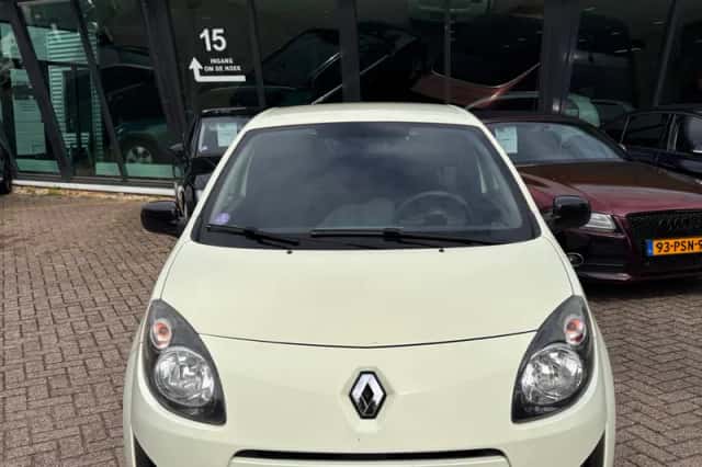 Renault Twingo (2011) thumbnail 4