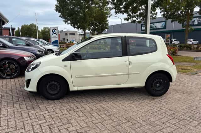Renault Twingo (2011) thumbnail 6