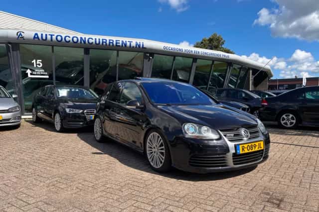Volkswagen Golf (2008) thumbnail 1