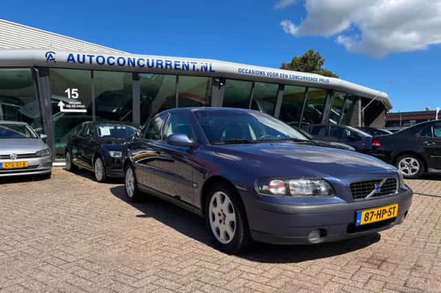 Volvo S60 (2001) thumbnail 1
