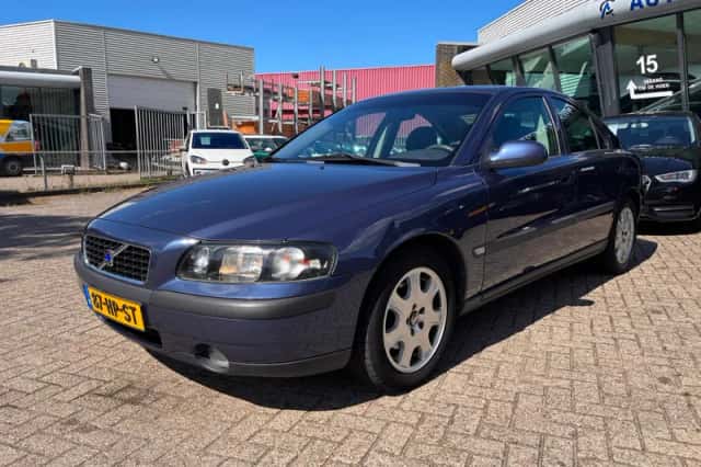 Volvo S60 (2001) thumbnail 5