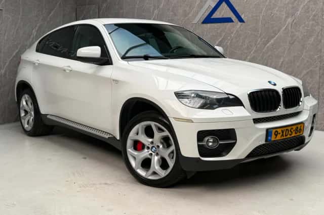 BMW X6 (2009) thumbnail 3