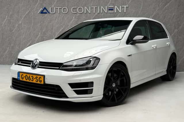 Volkswagen Golf (2014) thumbnail 1
