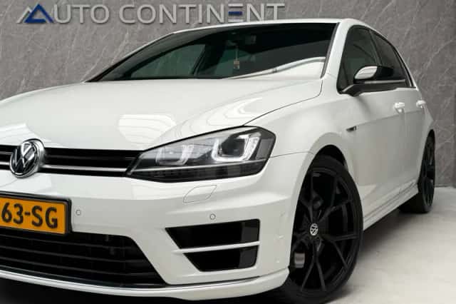 Volkswagen Golf (2014) thumbnail 5