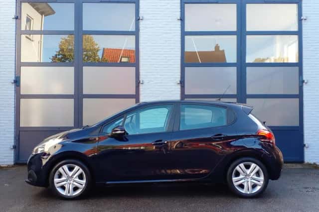 Peugeot 208 (2019) thumbnail 2