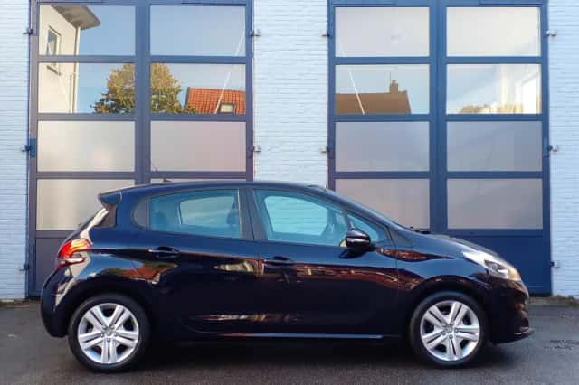 Peugeot 208 (2019) thumbnail 6