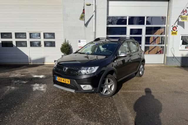 Dacia Sandero (2018) thumbnail 1