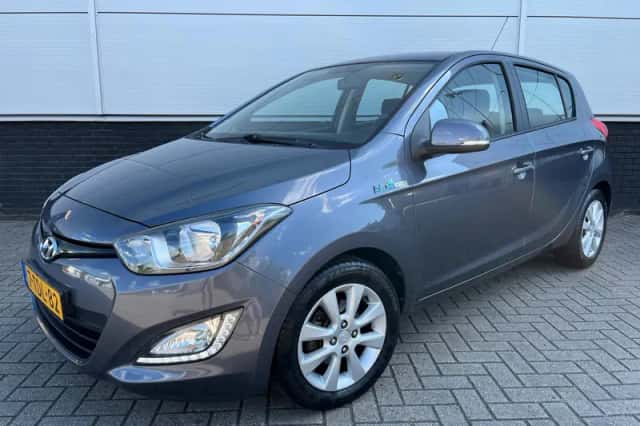 Hyundai i20 (2014) thumbnail 1