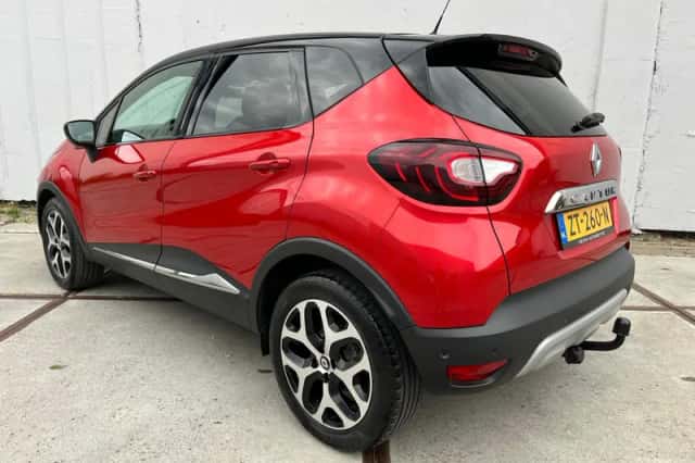 Renault Captur (2019) thumbnail 3