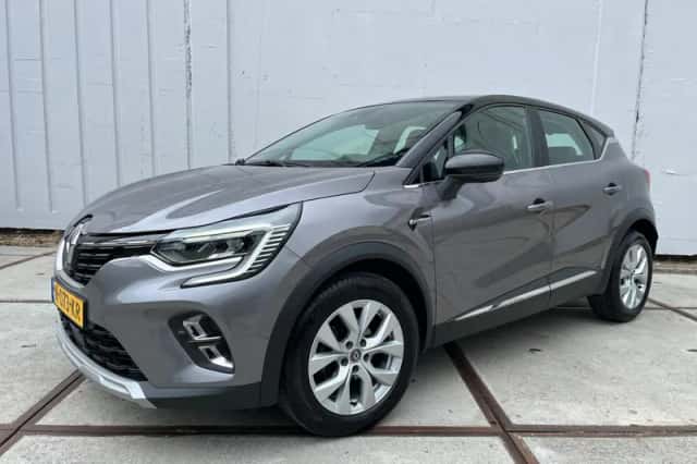 Renault Captur (2021) thumbnail 1