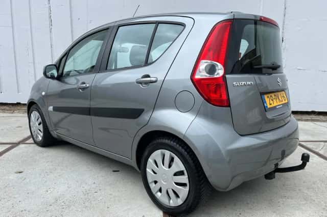 Suzuki Splash (2011) thumbnail 3