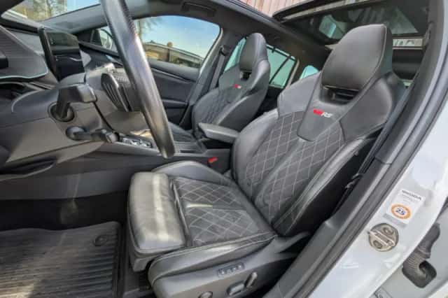 Škoda Octavia (2021) thumbnail 5