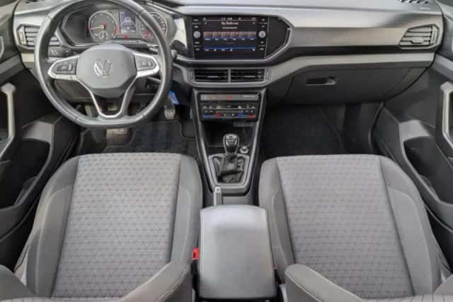 Volkswagen T-Cross (2021) thumbnail 5