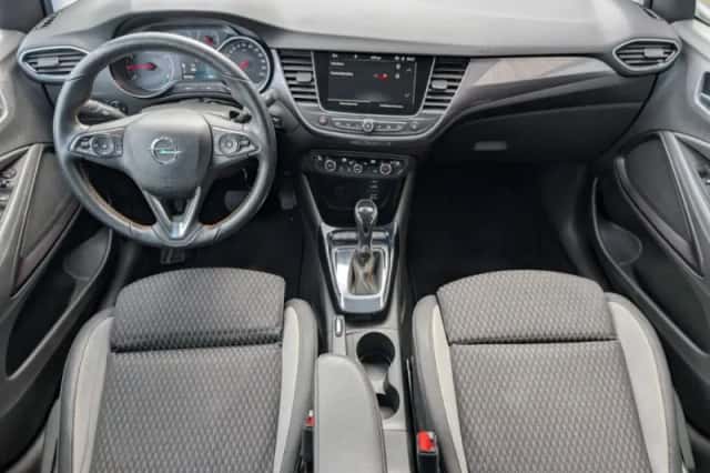 Opel Crossland X (2019) thumbnail 4