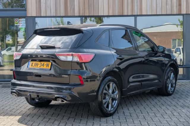 Ford Kuga (2026) thumbnail 2