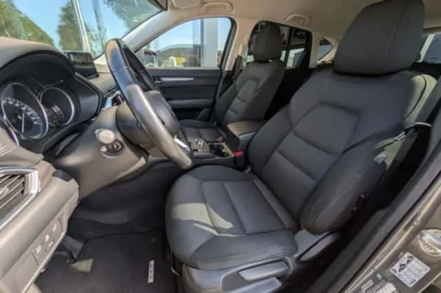 Mazda CX-5 (2018) thumbnail 5