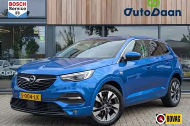 Opel Grandland (2023) thumbnail 1
