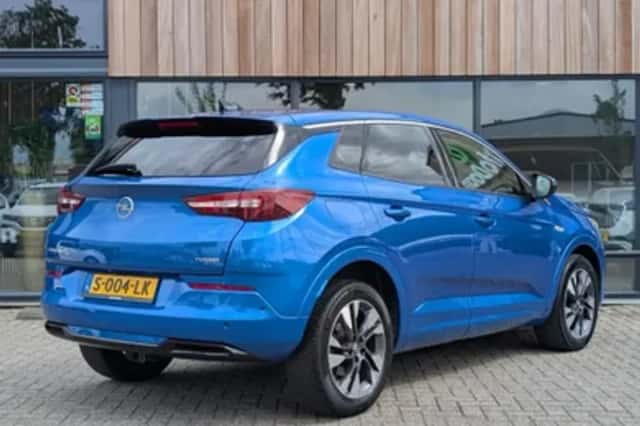 Opel Grandland (2023) thumbnail 2