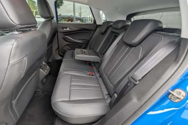 Opel Grandland (2019) thumbnail 6