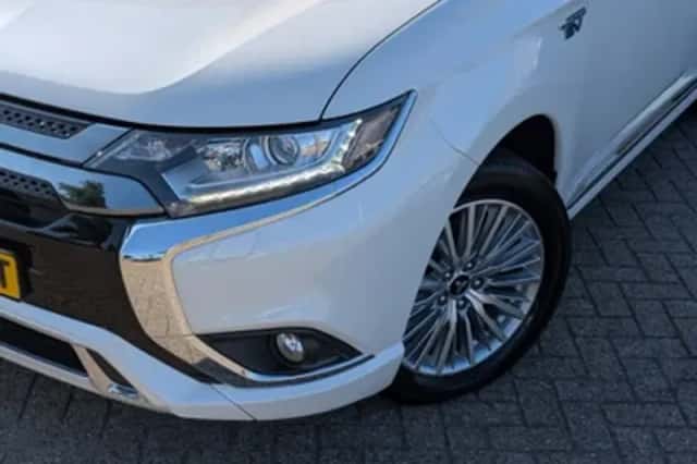 Mitsubishi Outlander (2026) thumbnail 2