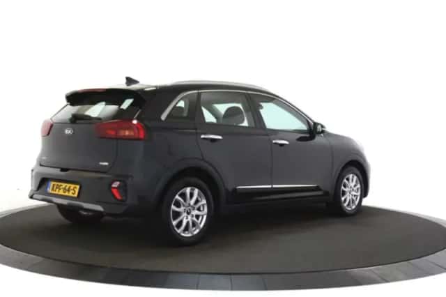 Kia Niro (2026) thumbnail 2
