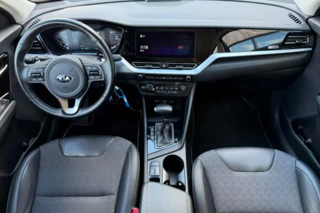 Kia Niro (2021) thumbnail 5
