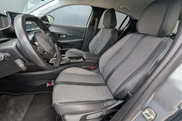Peugeot 208 (2020) thumbnail 4